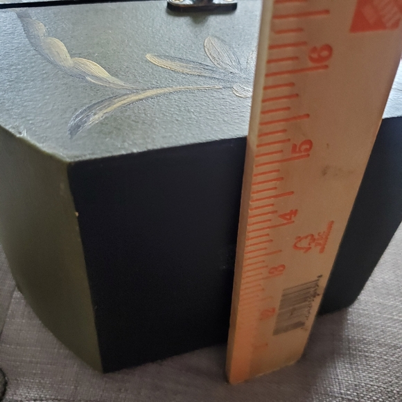 Vintage Handpainted Wood Storage Sage Green Black Details Antique Brass … - Picture 4 of 9